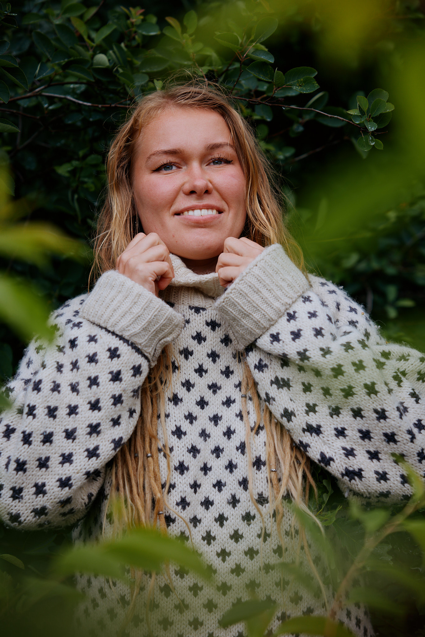 portræt af Anna-Caroline Fosmark fra Alene i vildmarken og Danmarks bedste portrætmaler